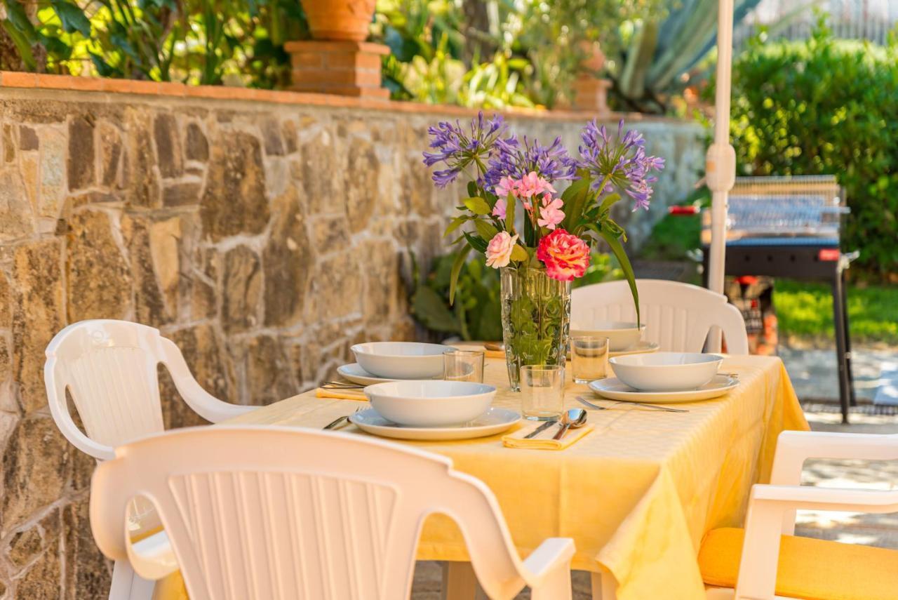 Casa Vacanze Ester ポルヴェラーラ エクステリア 写真