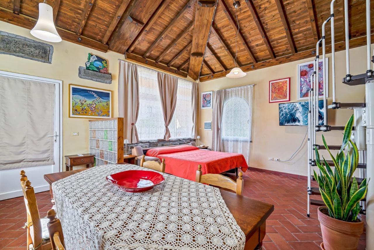 Casa Vacanze Ester ポルヴェラーラ エクステリア 写真